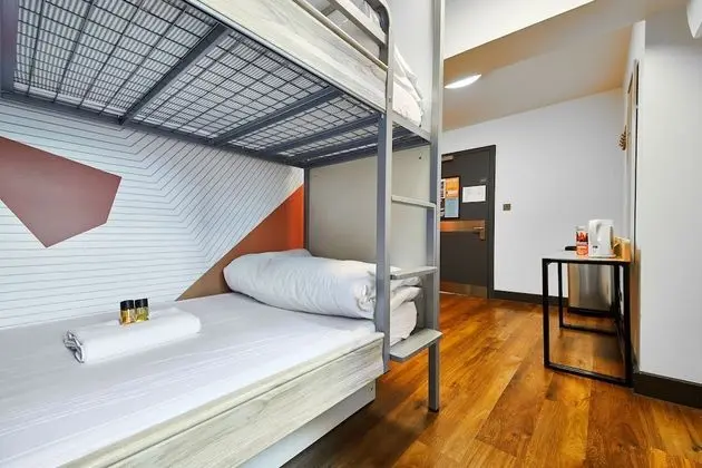 Private 2 Bunk Room, Shared Bathroom