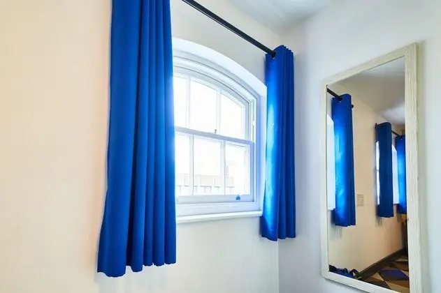 Private 2 Bunk Room, Shared Bathroom