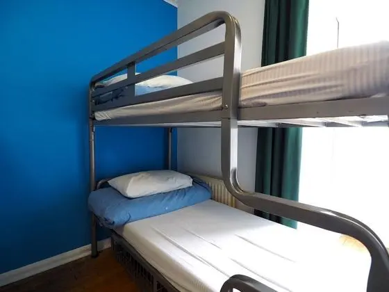 Bed in 4 Bed Mixed Dorm with Shared Bathroom