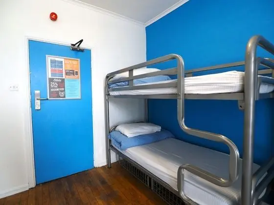 Bed in 4 Bed Mixed Dorm with Shared Bathroom