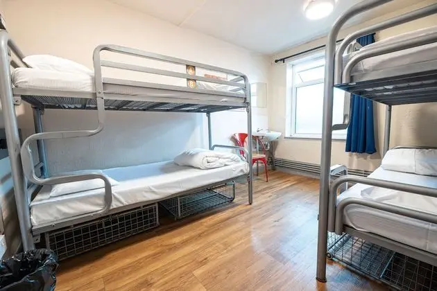 Bed in 4 Bed Dorm with Shared Bathroom