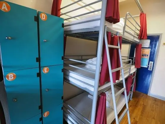 Bed in 9 Bed Female Dorm with Shared Bathroom