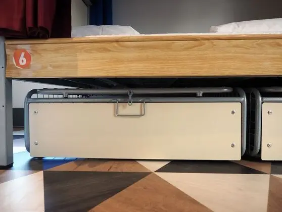 Bed in 8 Bed Mixed Dorm with Shared Bathroom
