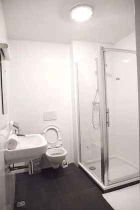 Basic Oda, 1 Çift Kişilik Yatak, Özel Banyo
