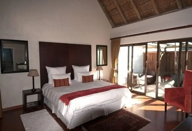 Comfort Tek Büyük veya İki Ayrı Yataklı Oda (Twin / Double Rooms )