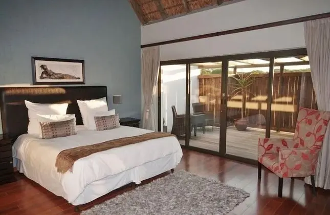 Comfort Tek Büyük veya İki Ayrı Yataklı Oda (Twin / Double Rooms )