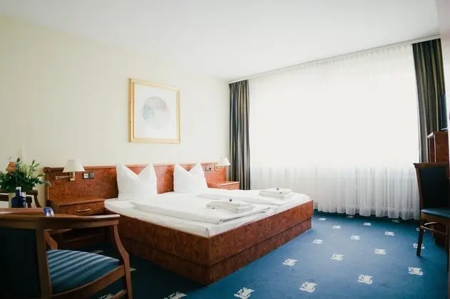 Classic Tek Büyük Yataklı Oda