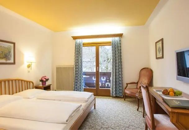 Tek Büyük Yataklı Oda, Balkon