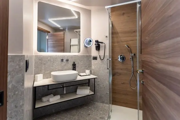 Deluxe Oda, Balkon, Şehir Manzaralı