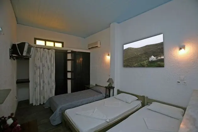 Üç Kişilik Oda