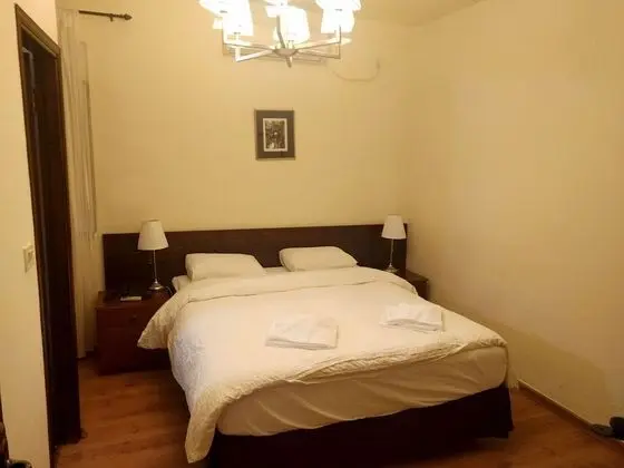 Standard Tek Büyük Yataklı Oda