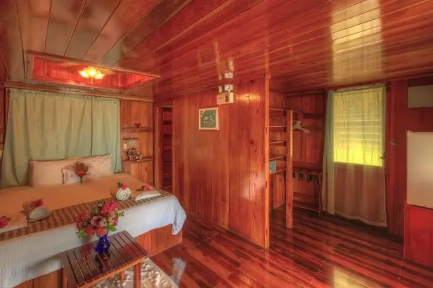 Bungalov, Okyanus Manzaralı, Deniz Üstü