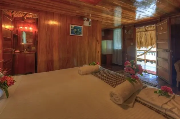 Bungalov, Okyanus Manzaralı, Deniz Üstü