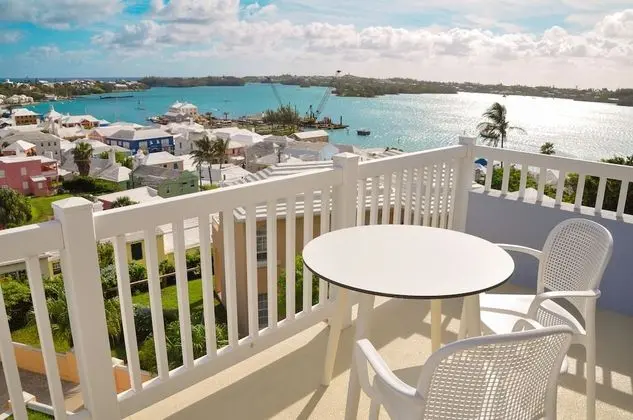 Harbor View Suite