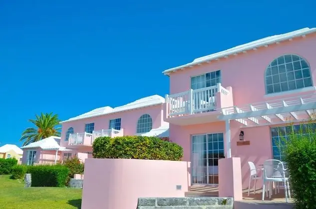 Poolside Bermuda Cottage