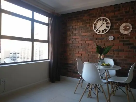 Standard Stüdyo, Şehir Manzaralı