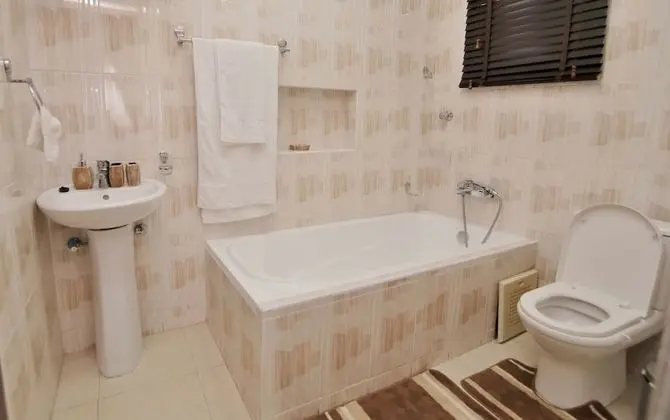 Executive Tek Büyük veya İki Ayrı Yataklı Oda