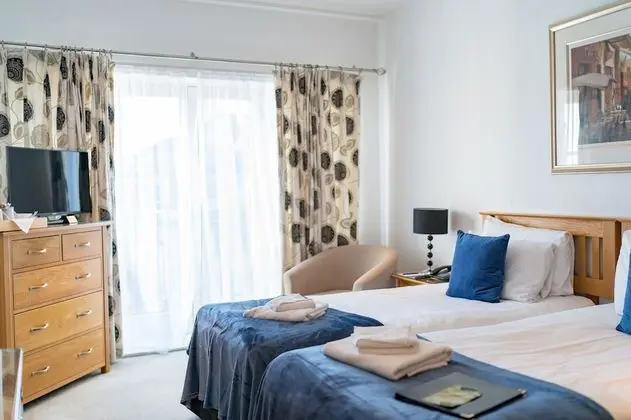 Twin Room (not dog friendly)