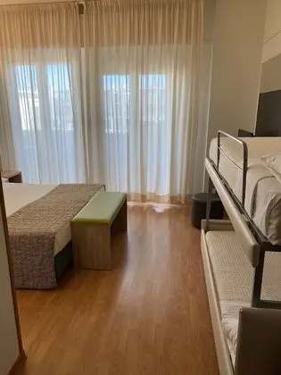 Classic Dört Kişilik Oda, Birden Çok Yatak