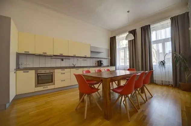 Comfort Apart Daire, 3 Yatak Odası, Sigara İçilmez, Küçük Mutfak