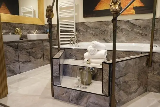 Superior Süit, Banyolu/Duşlu (Cairo Suite)