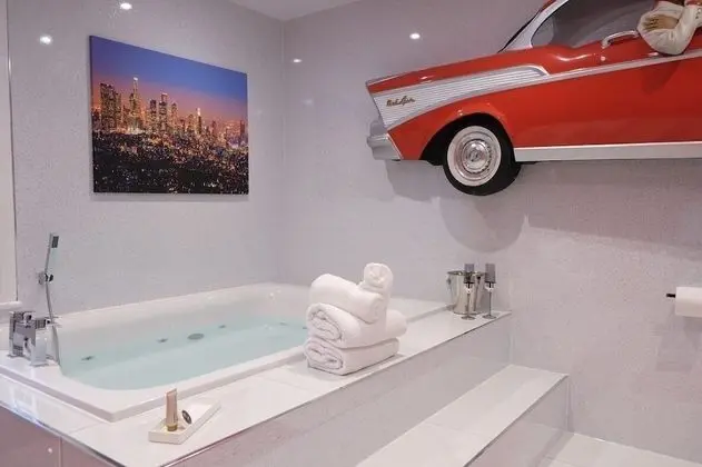 Superior Süit, Banyolu/Duşlu (Los Angeles)