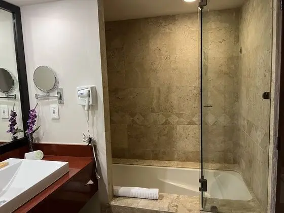 Royal Family Suite, with balcony