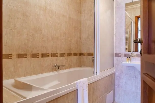 Family Apartment in a Villa