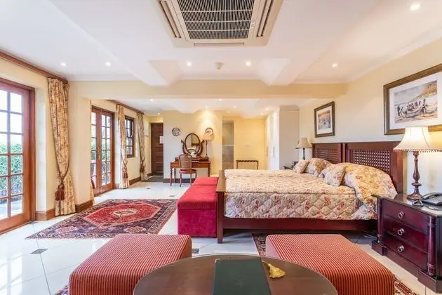 Deluxe Tek Büyük Yataklı Oda (Manor)