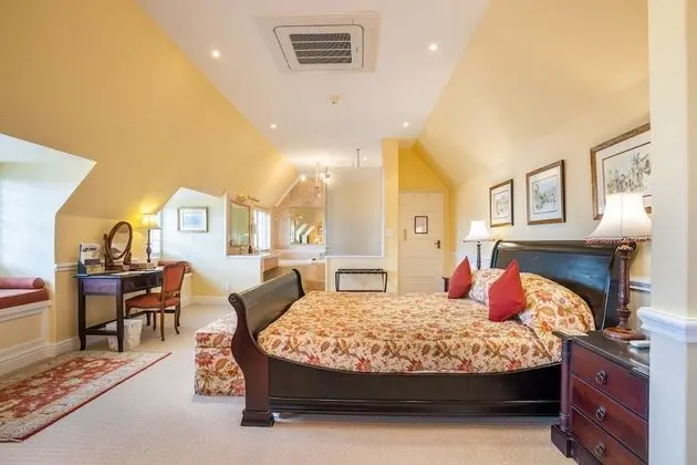 Deluxe Tek Büyük Yataklı Oda (Manor)