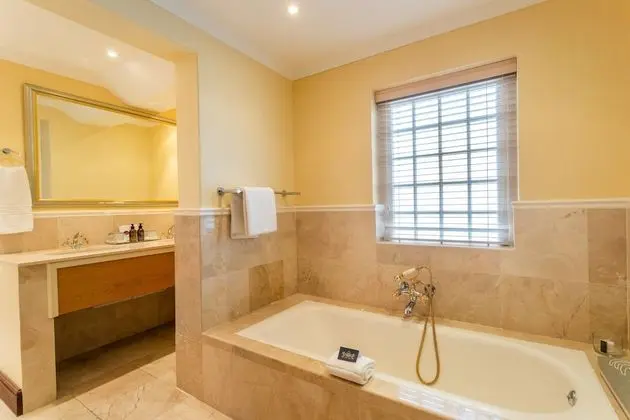 Deluxe Tek Büyük Yataklı Oda (Manor)