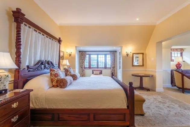 Superior Tek Büyük Yataklı Oda (Manor)