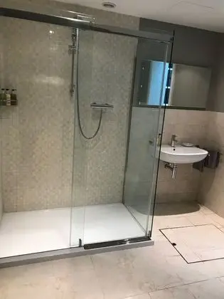 Ev