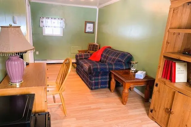 King Bed Riverfront Suite