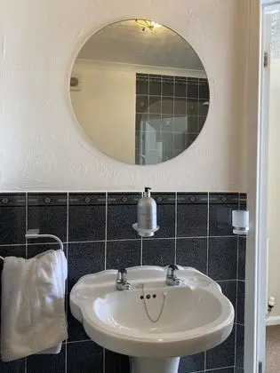 Standard Tek Büyük Yataklı Oda, Küvet