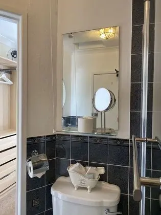 Standard Tek Büyük Yataklı Oda, Küvet