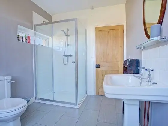 Oda, Özel Banyo (Terrace House)