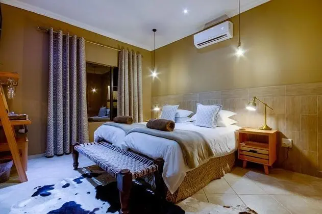Comfort Tek Büyük veya İki Ayrı Yataklı Oda, Banyolu/Duşlu