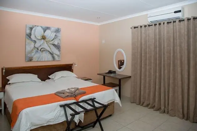 B&B Deluxe Room