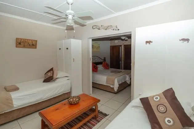 Self Catering 6 Sleeper Chalet