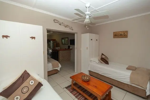 Self Catering 6 Sleeper Chalet