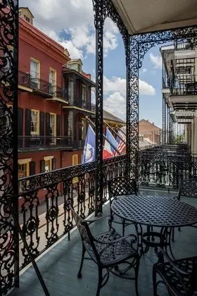 Oda, 2 Büyük (Queen) Boy Yatak, Balkon, Şehir Manzaralı