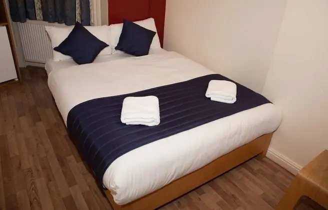 Tek Büyük Yataklı Oda