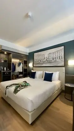 Deluxe Tek Büyük veya İki Ayrı Yataklı Oda