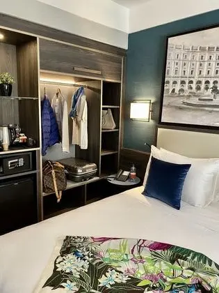 Deluxe Tek Büyük veya İki Ayrı Yataklı Oda