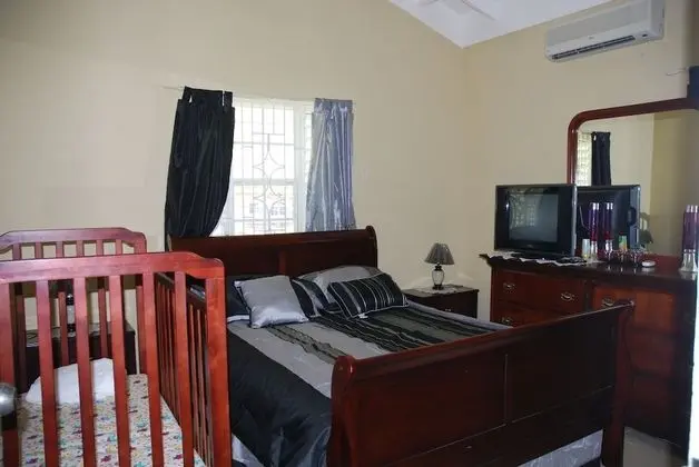 Family Villa, Birden Çok Yatak, Sigara İçilmez