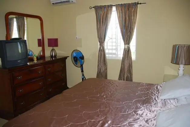 Family Villa, Birden Çok Yatak, Sigara İçilmez