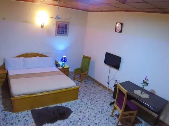 Executive Tek Büyük Yataklı Oda