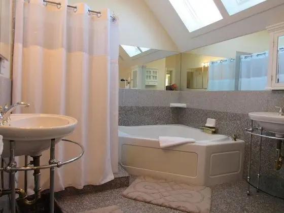 Romantic Çatı Katı Süiti (Penthouse), Banyolu/Duşlu, Dağ Manzaralı (Rosewood-6)