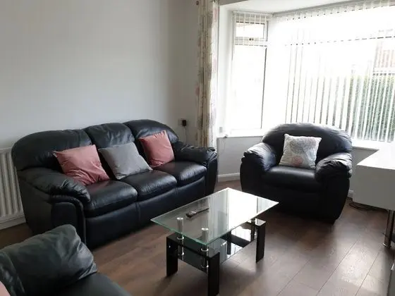 Basic Ev, Özel Banyo (St Michaels Grove)